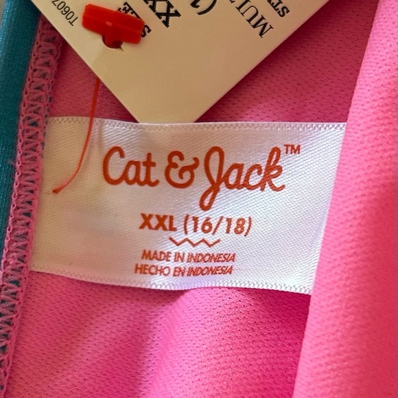 Cat & Jack / NWT/ Vibrant Pink Kids Swim Rashguard Set/ size 16-18 KIDS -XXL - Picture 4 of 9